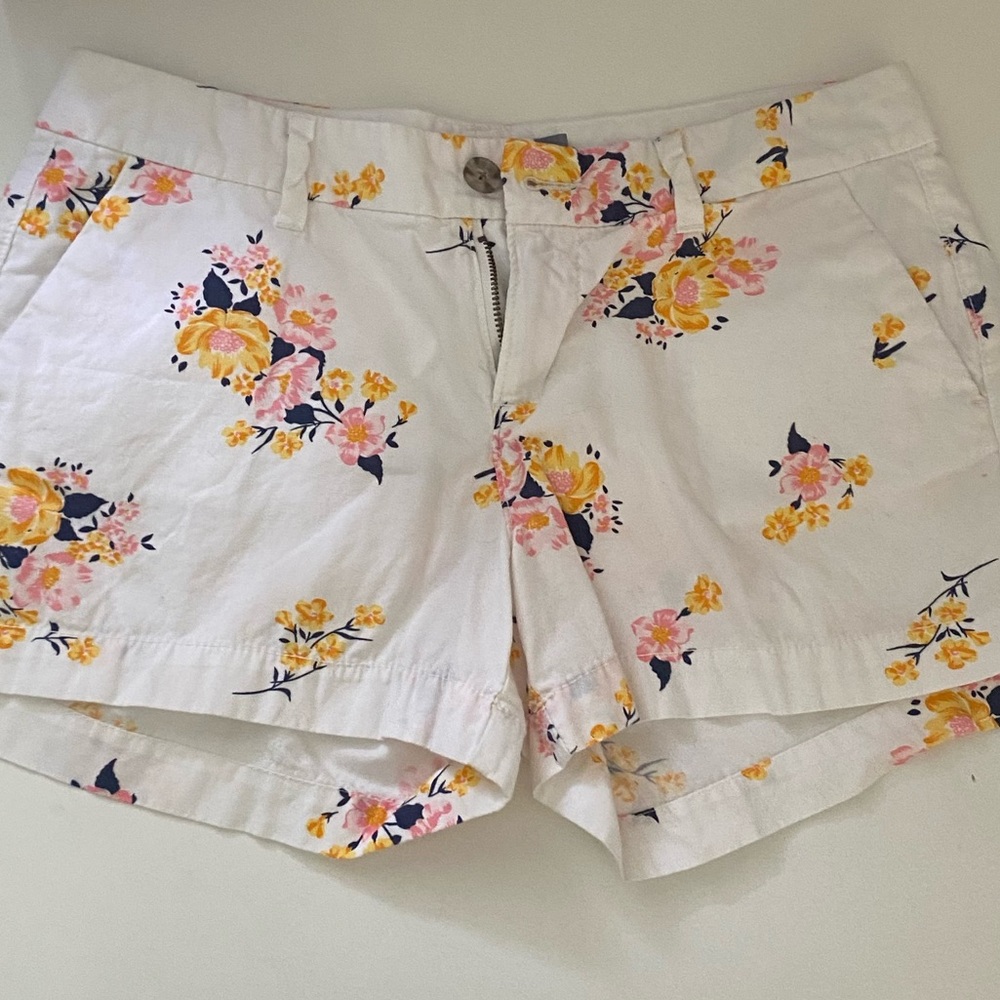 Old Navy - Floral Pattern Shorts